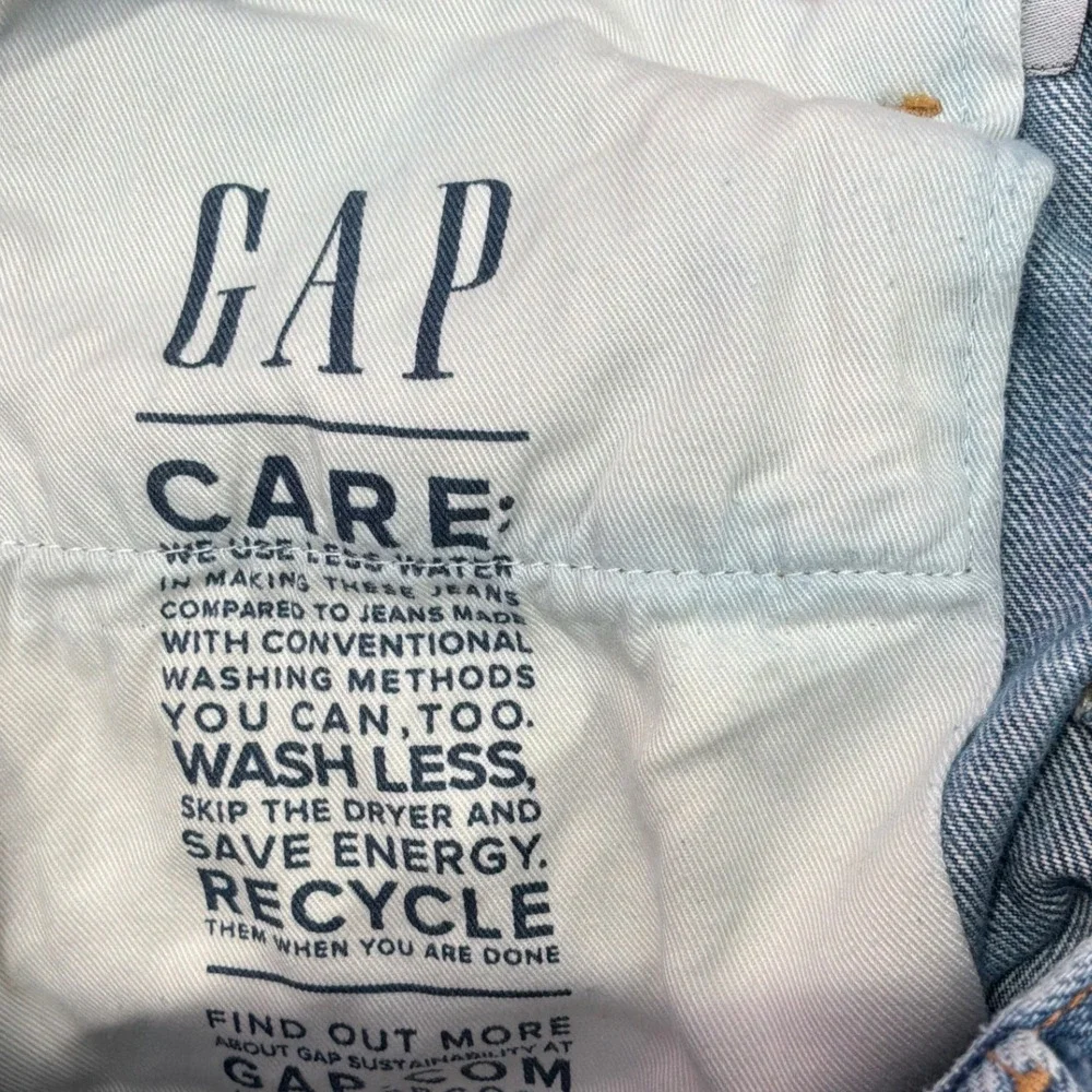 GAP straight leg